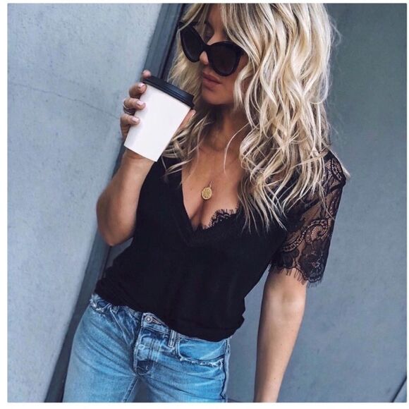 𝅺pol Ivory Lace  Scallop Sleeve V-Neck Knit Top - Picture 10 of 16